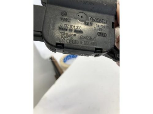 AUDI A4 - 2004 - 0132801303 - fűtésállító motor