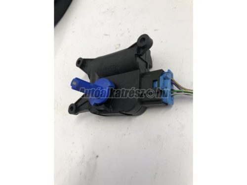 AUDI A4 - 2004 - 0132801305 - fűtésállító motor