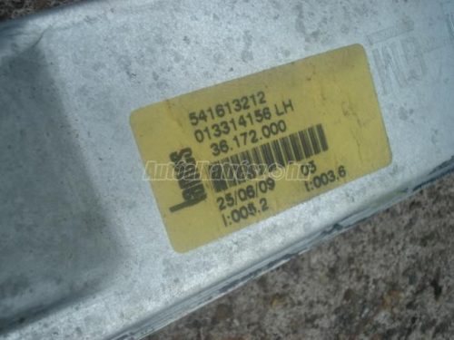 ablakemelő szerkezet