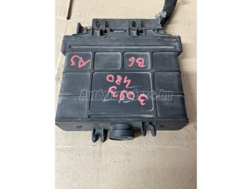 AUDI A3 - 1999 - 01M927733LE - automata váltó vezérlőegység