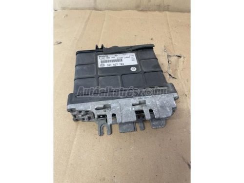 VOLKSWAGEN POLO III - 1998 - 0260002385, 001927749 - motorvezérlő elektronika