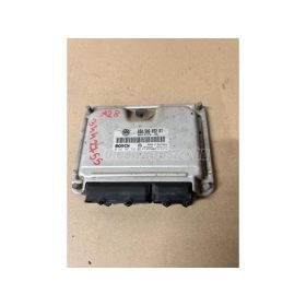   VOLKSWAGEN POLO III - 1999 -  0261207593, 030906032DT - motorvezérlő computer