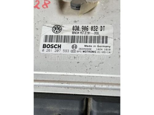 VOLKSWAGEN POLO III - 1999 -  0261207593, 030906032DT - motorvezérlő computer