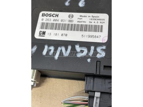 parkolásasszisztens vezérlő