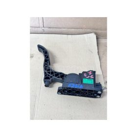 gázpedál állás jeladó