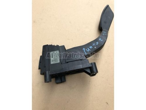 gázpedál állás jeladó