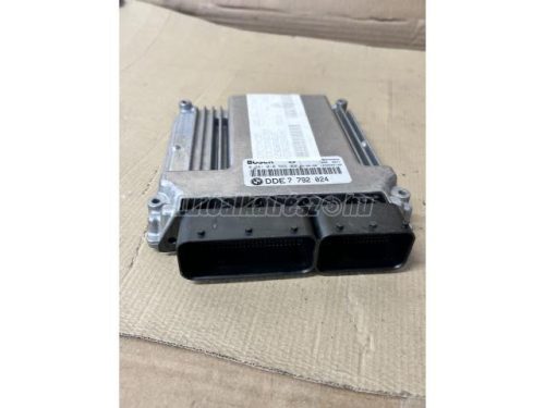 BMW 3-AS SOROZAT - 2002 - 0281010565, 7792024 - motorvezérlő elektronika