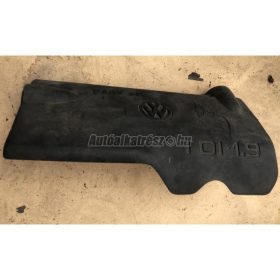 VOLKSWAGEN GOLF III - 1993 - 028103935A - motorburkolat