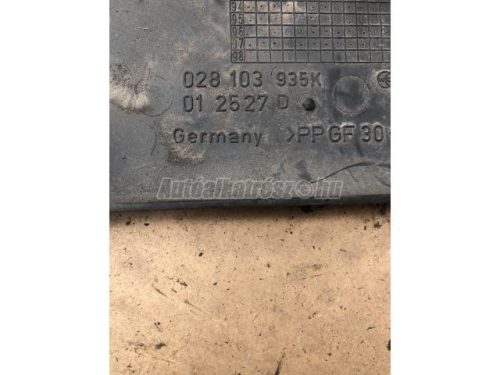 VOLKSWAGEN CADDY - 1999 - 028103935K - motorburkolat