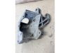 VOLKSWAGEN GOLF III - 1993 - 028145523C  - szervó szivattyú tartóbak