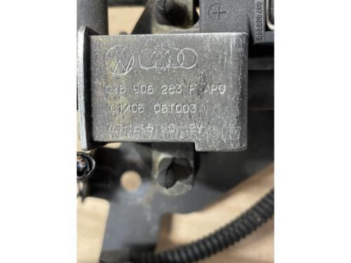 VOLKSWAGEN PASSAT,  GOLF III,  VENTO,  GOLF,  SHARAN,  CADDY | AUDI A6,  A4 | FORD GALAXY | SEAT TOLEDO - 1999 - 028906283F - töltőnyomás szabályozó