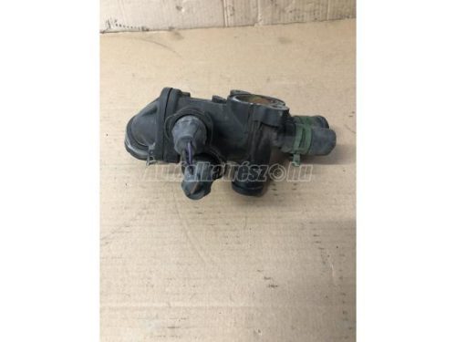 VOLKSWAGEN POLO,  GOLF II,  JETTA II - 1987 - 030121117D - termosztátház