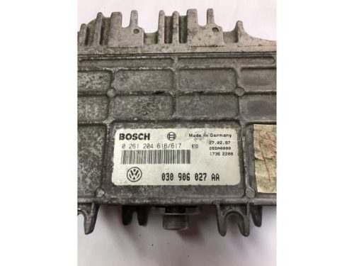 VOLKSWAGEN POLO III - 1996 - 030906027AA, 0261204616/617 - motor vezérlőegység