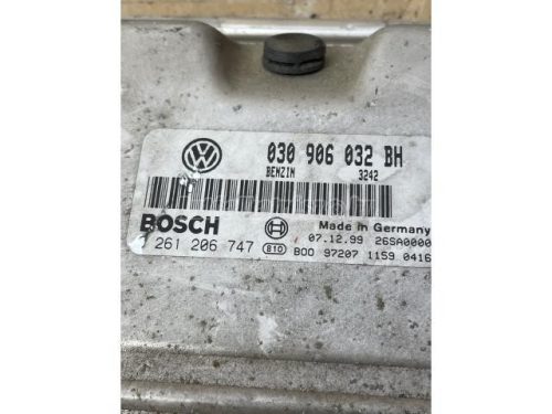 VOLKSWAGEN LUPO - 2003 - 030906032BH, 0261206747 - motorvezérlő