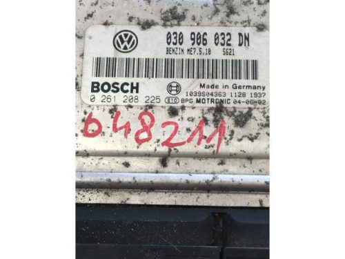 VOLKSWAGEN LUPO - 2001 - 030906032DN, 0261208225 - motorvezérlő elektronika
