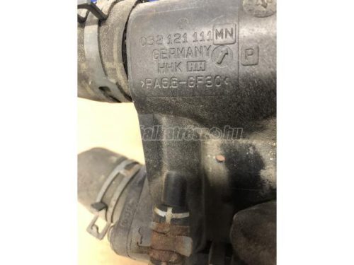 VOLKSWAGEN GOLF IV - 1996 - 032121111MN - termosztátház