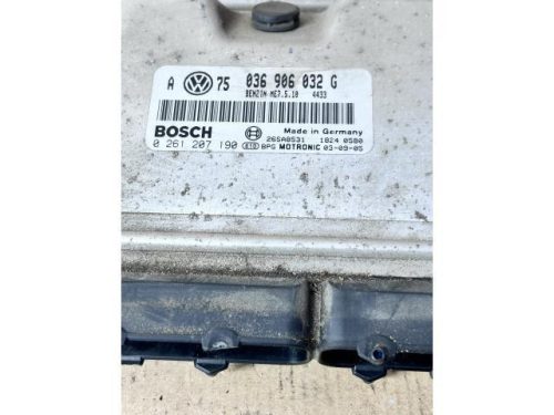 VOLKSWAGEN GOLF IV - 1999 - 036906032G, 0261207190 - motorvezérlő elektronika