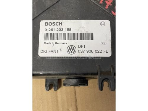 VOLKSWAGEN PASSAT III - 1991 - 037906022FL, 0216203158 - motorvezérlő elektronika