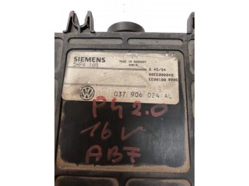 VOLKSWAGEN PASSAT IV - 1995 - 037906024AL - motor vezérlőegység