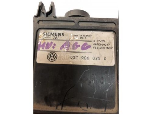 VOLKSWAGEN PASSAT IV - 1994 - 037906025G - motor vezérlőegység