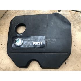 felső motorburkolat