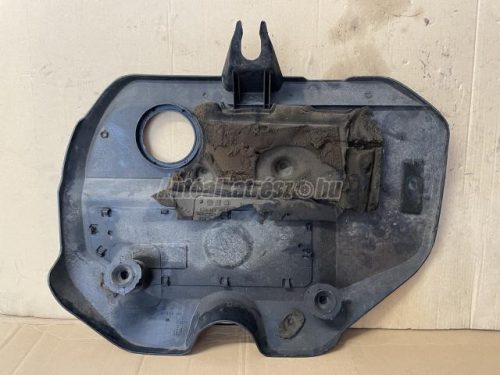 VOLKSWAGEN GOLF IV - 2004 - 038103925EJ  - motorburkolat