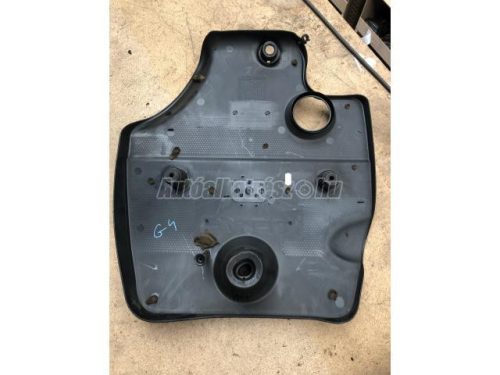 VOLKSWAGEN GOLF IV - 2002 - 038103925E - felső motorburkolat