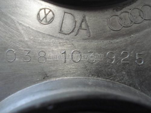 VOLKSWAGEN PASSAT V - 2003 - 038103925  - felső motorburkolat