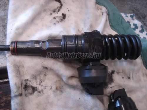 VOLKSWAGEN PASSAT,  SHARAN,  POLO | AUDI A4,  A6,  A2 | SKODA SUPERB,  FABIA | SEAT IBIZA,  CORDOBA,  ALHAMBRA | FORD GALAXY - 2004 - 038130073BA - adagoló-fúvóka egység (PDE)