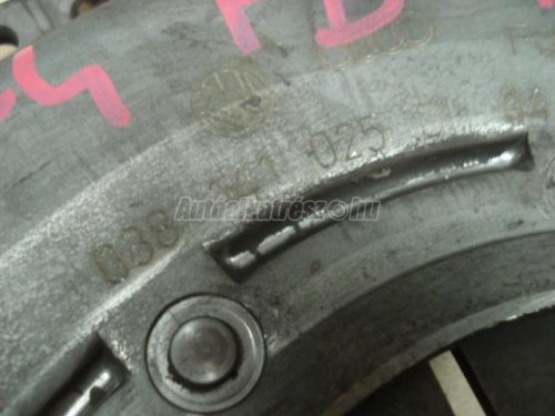 VOLKSWAGEN GOLF IV - 038141025D - kuplungszett