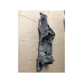   VOLKSWAGEN GOLF IV - 2000 - 038903143A - generátor tartóbak