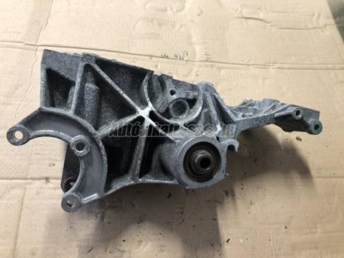 VOLKSWAGEN PASSAT V - 2002 - 038903143AE - generátor tartóbak