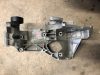 VOLKSWAGEN GOLF IV - 2000 - 038903143H - generátor tartóbak