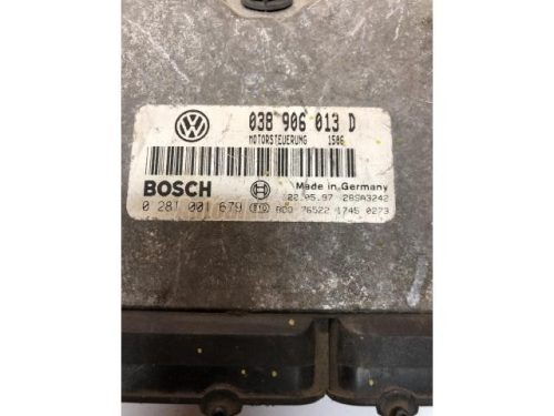 VOLKSWAGEN POLO III - 1998 - 038906013D - motor vezérlőegység