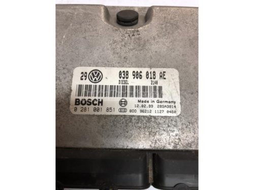 VOLKSWAGEN GOLF IV - 2000 - 038906018AE - motor vezérlőegység
