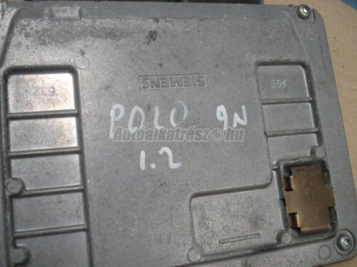 VOLKSWAGEN POLO IV - 2003 - 03D906033F - motor vezérlőegység