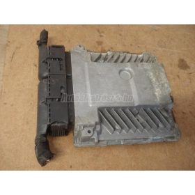   VOLKSWAGEN PASSAT VI - 2008 - 03G906018CE - motorvezérlő elektronika