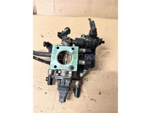 VOLKSWAGEN GOLF III - 1994 - 0438201521  - központi befecskendező