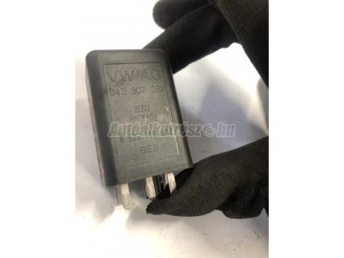 VOLKSWAGEN POLO IV - 2004 - 045907282 - izzítórelé