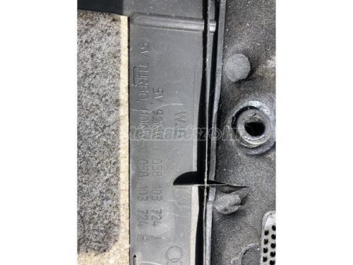 AUDI A4 - 1999 - 058103724J - motor takaró burkolat