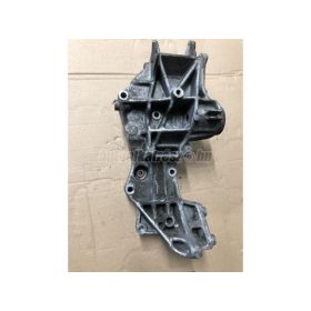   VOLKSWAGEN PASSAT V | AUDI A4 - 1998 - 058145523B - generátor tartóbak