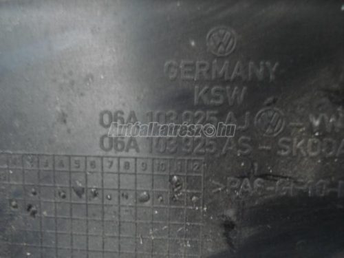 SKODA OCTAVIA - 2002 - 06A103925AS - motorburkolat