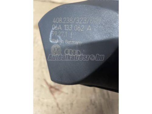 VOLKSWAGEN GOLF IV - 2001 - 06A133062A - fojtószelep