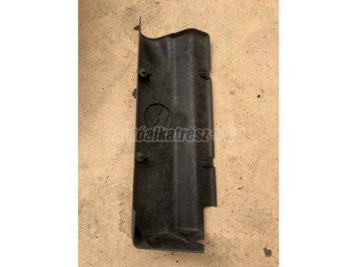 VOLKSWAGEN PASSAT V - 1999 - 06B103935A - motorburkolat