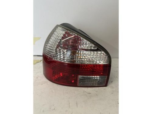 AUDI A3 - 2005 - 084411956R - lámpa