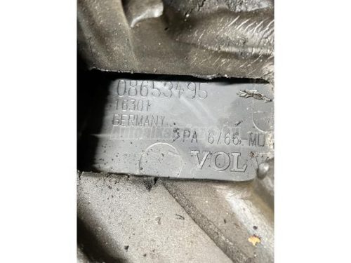 VOLVO V70 - 2004 - 08653495  - felső motorburkolat