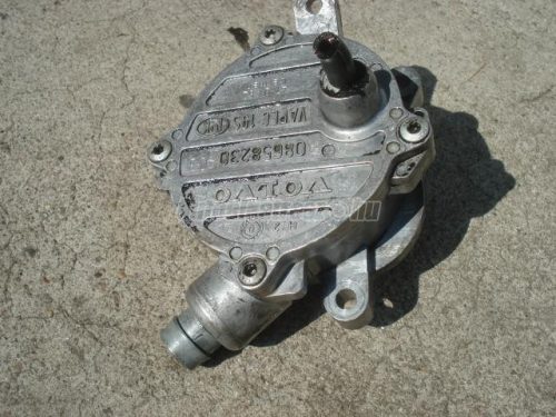 VOLVO V70 - 2005 - 08658230 - fékszervó vákuumpumpa