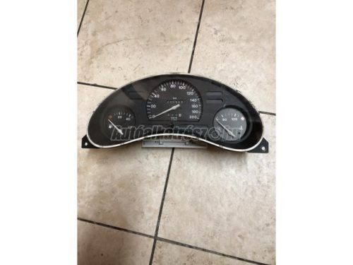 OPEL CORSA B - 1994 - 09113226JY - km óra