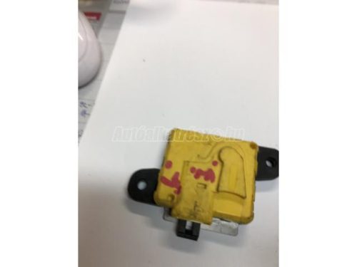 oldallégzsák érzékelő