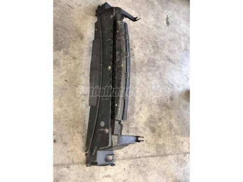 VOLVO V70 - 2003 - 09151896  - motorburkolat